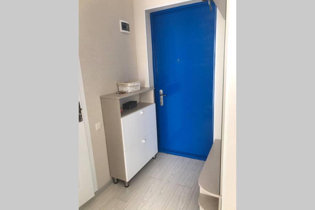Თათულის Ბუდე -Tatuli Nest Appartement Batoemi Buitenkant foto